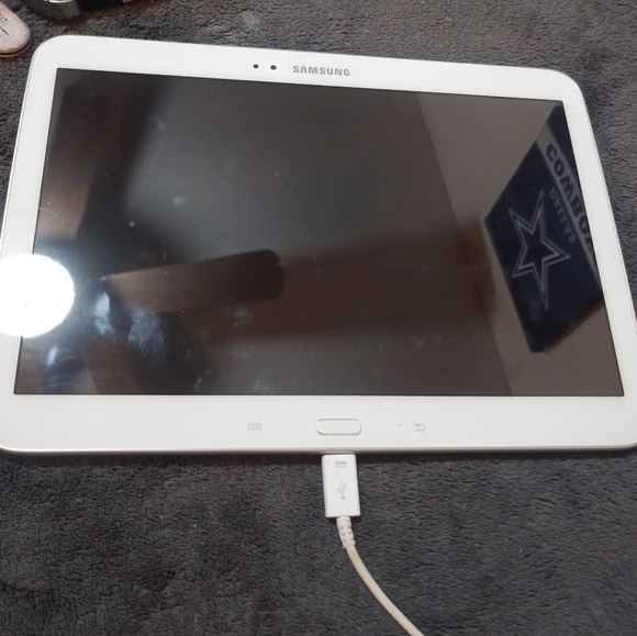 Samsung Galaxy Tab 3 - Picture 2 of 5